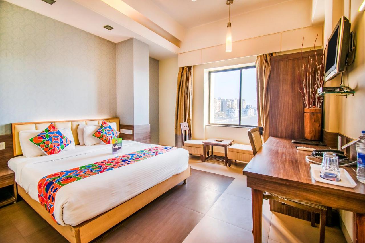 Hotel Sadanand Regency Pimpri-Chinchwad Exterior foto